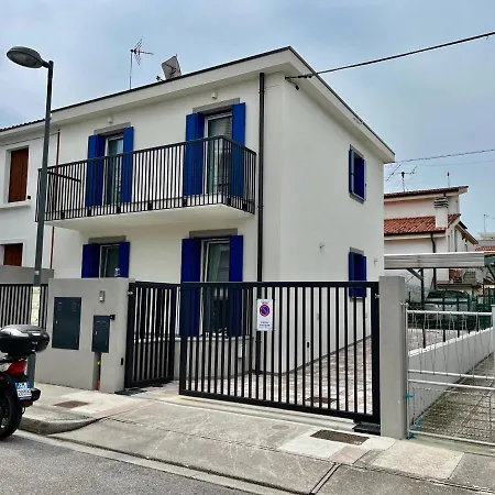 Апартаменти Casa Del Groto Градо